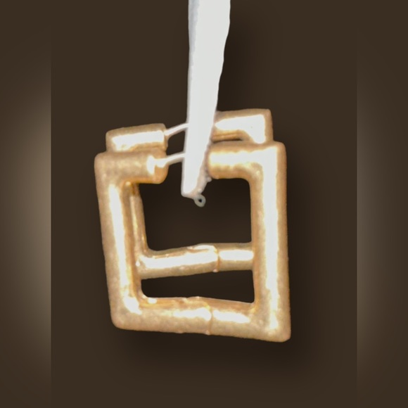 Free People 14kt plated 1” square post earrings - Picture 2 of 3